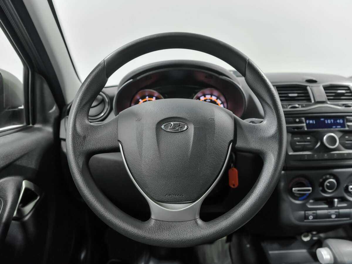 Lada (ВАЗ) Granta с пробегом — 2021 год. Фото: #7