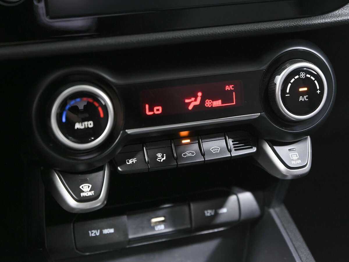 Kia Rio с пробегом — 2020 год. Фото: #12