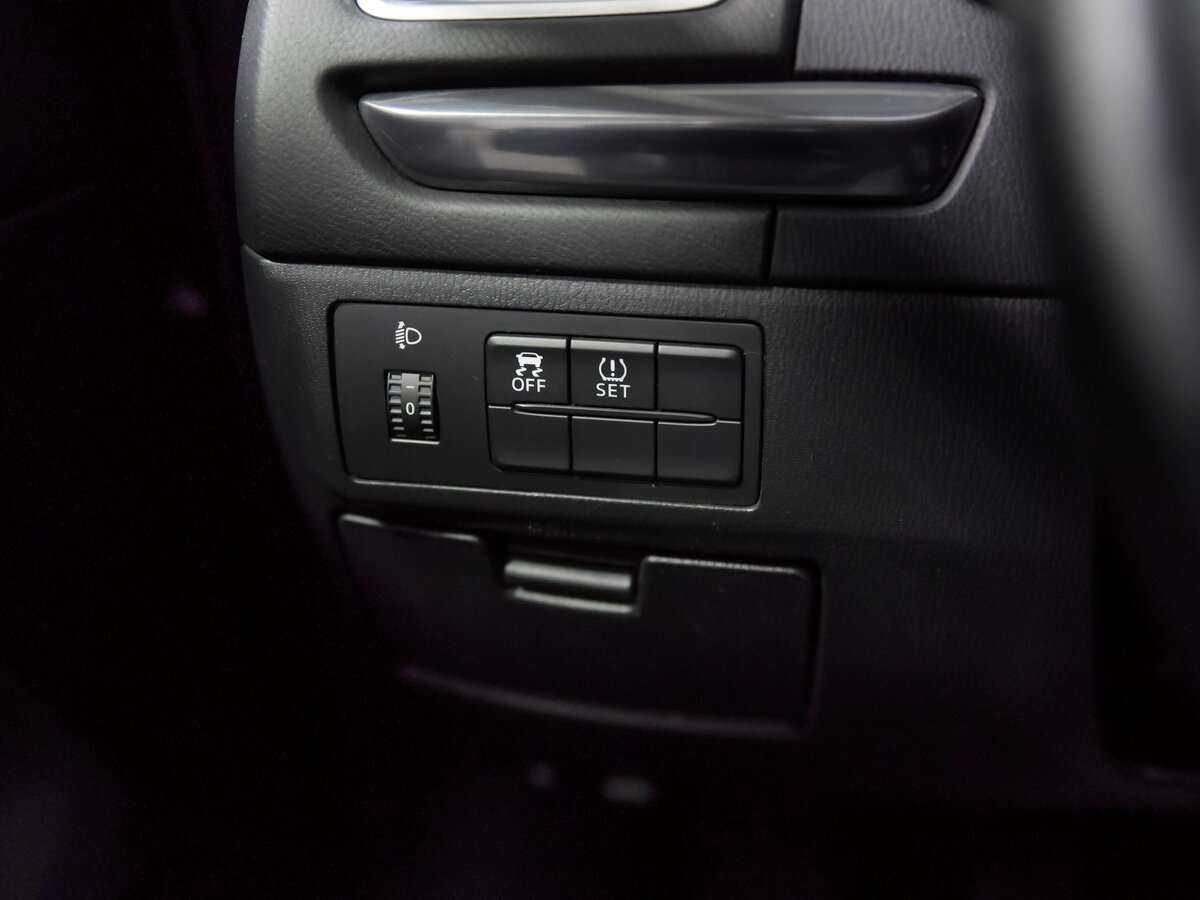 Mazda 6 с пробегом — 2013 год. Фото: #9