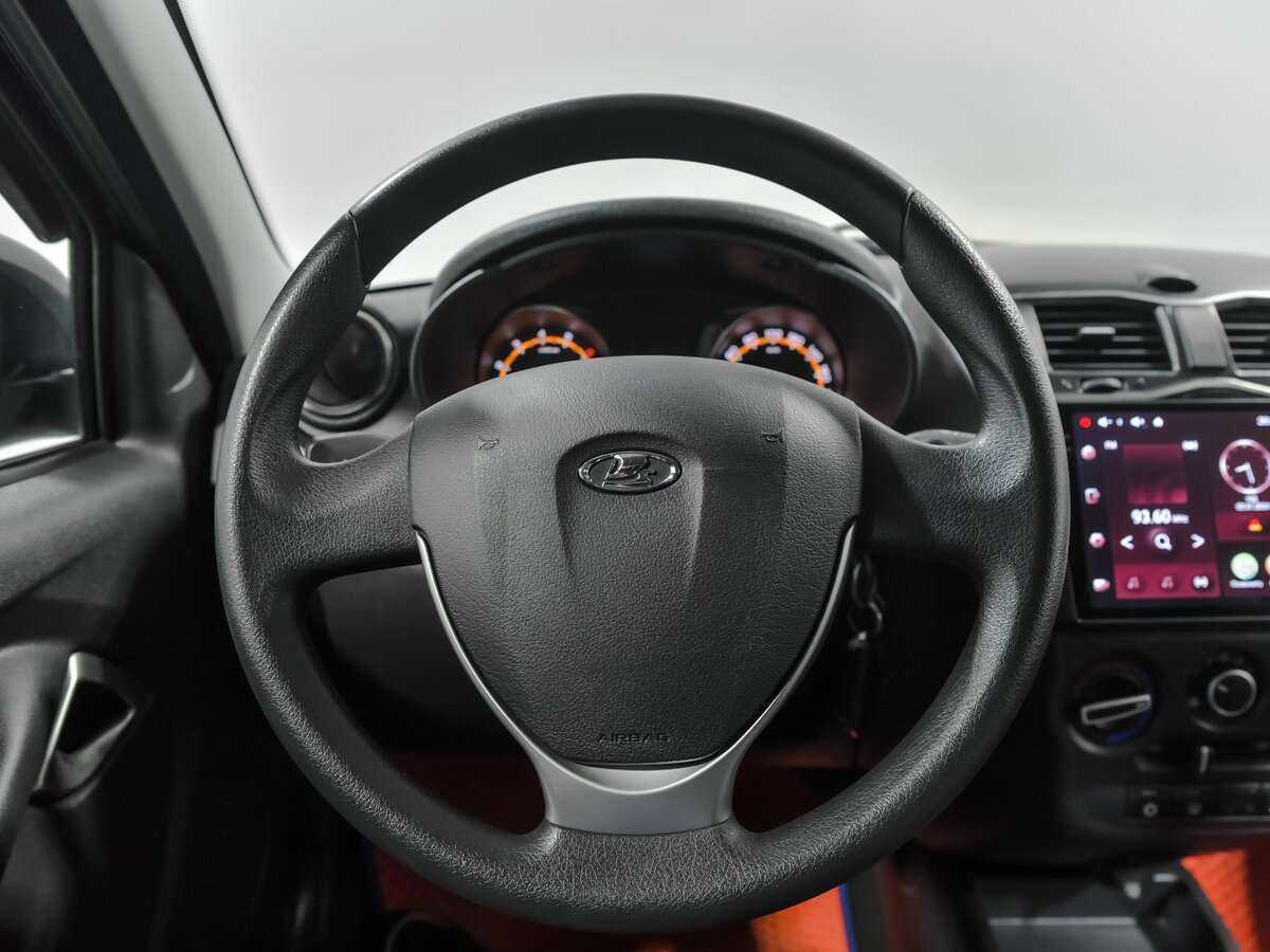 Lada (ВАЗ) Granta с пробегом — 2021 год. Фото: #6