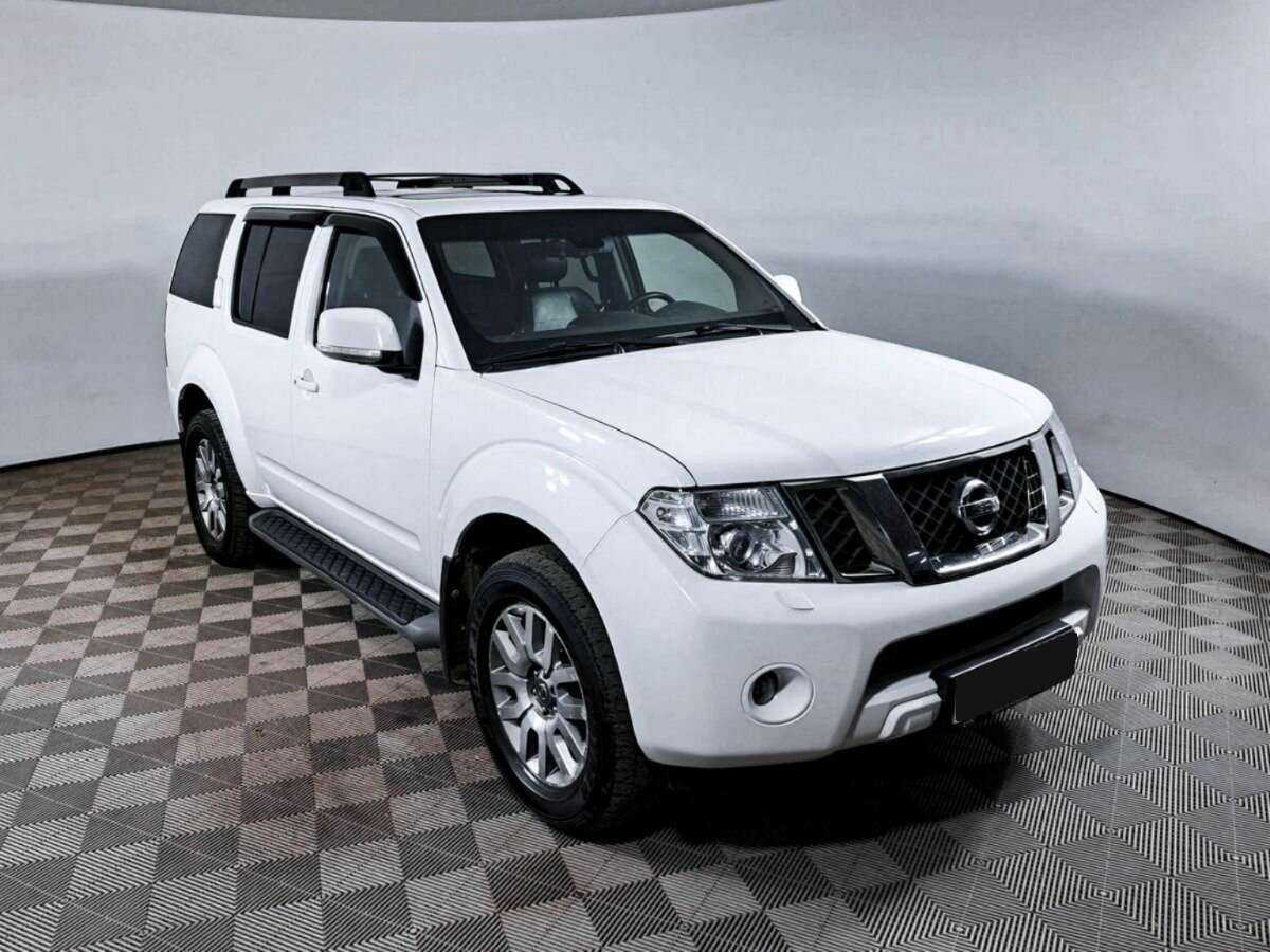 Nissan Pathfinder с пробегом — 2014 год. Фото: #2