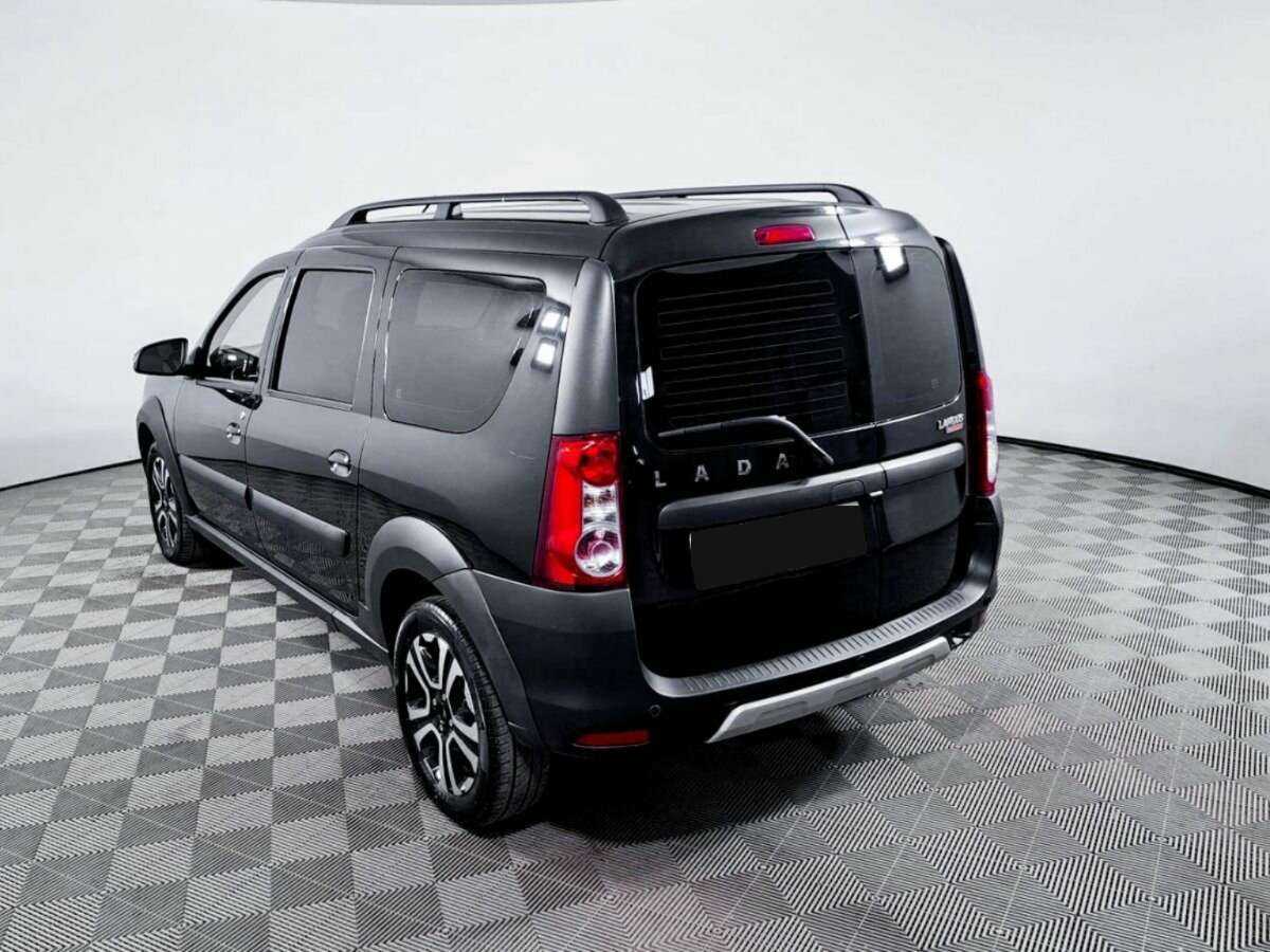Lada (ВАЗ) Largus с пробегом — 2021 год. Фото: #6