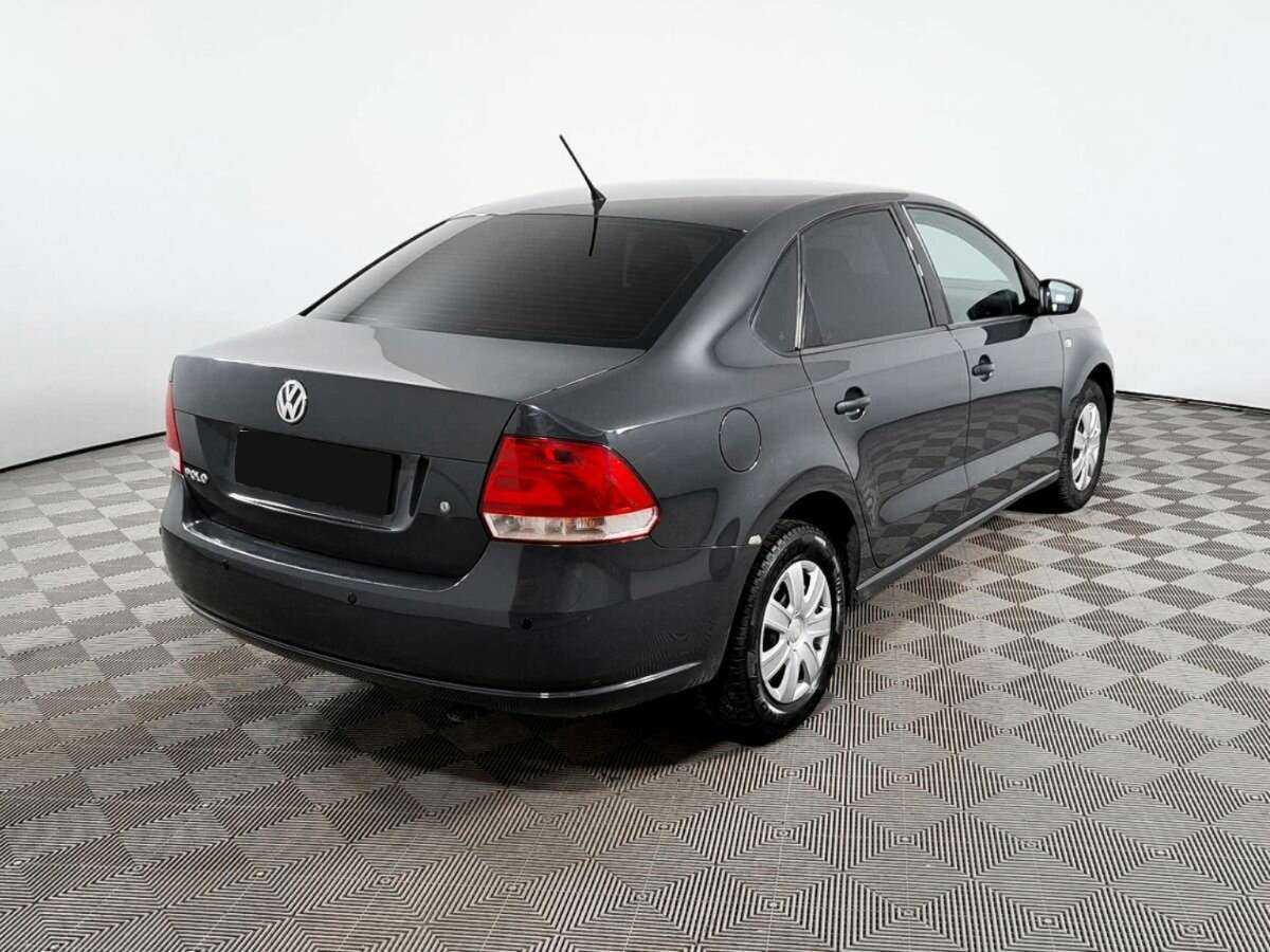 Volkswagen Polo с пробегом — 2014 год. Фото: #4