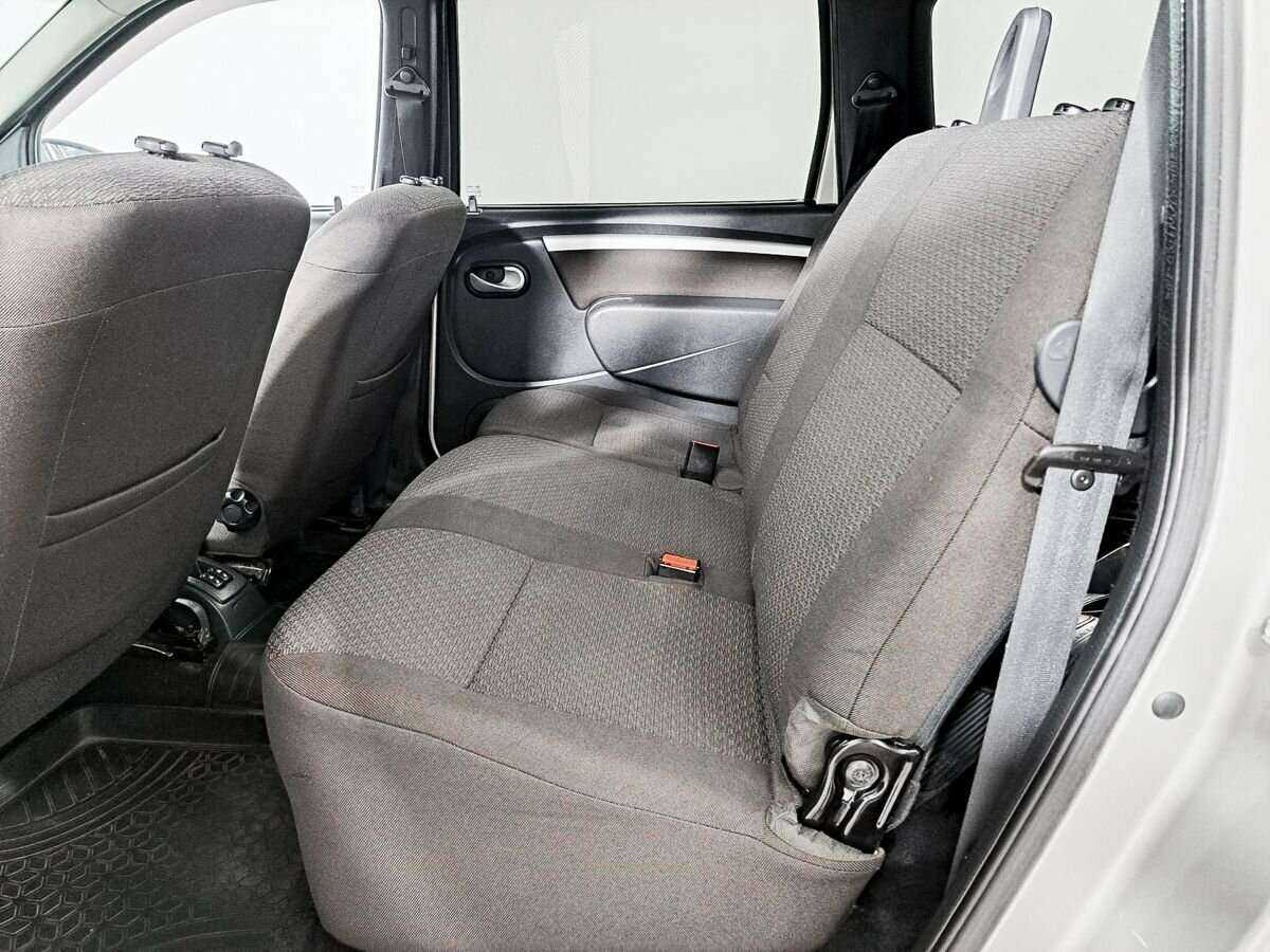 Lada (ВАЗ) Largus с пробегом — 2013 год. Фото: #7