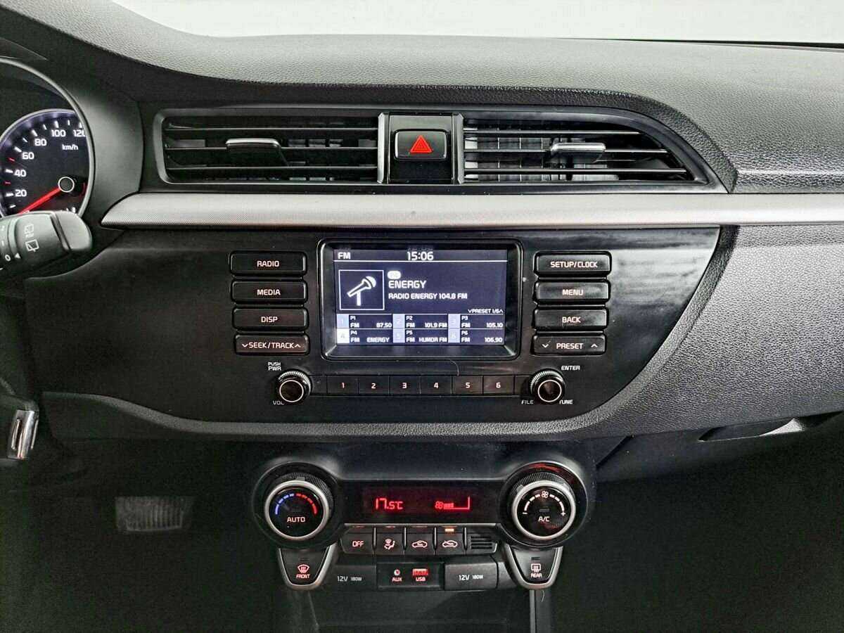 Kia Rio с пробегом — 2019 год. Фото: #14