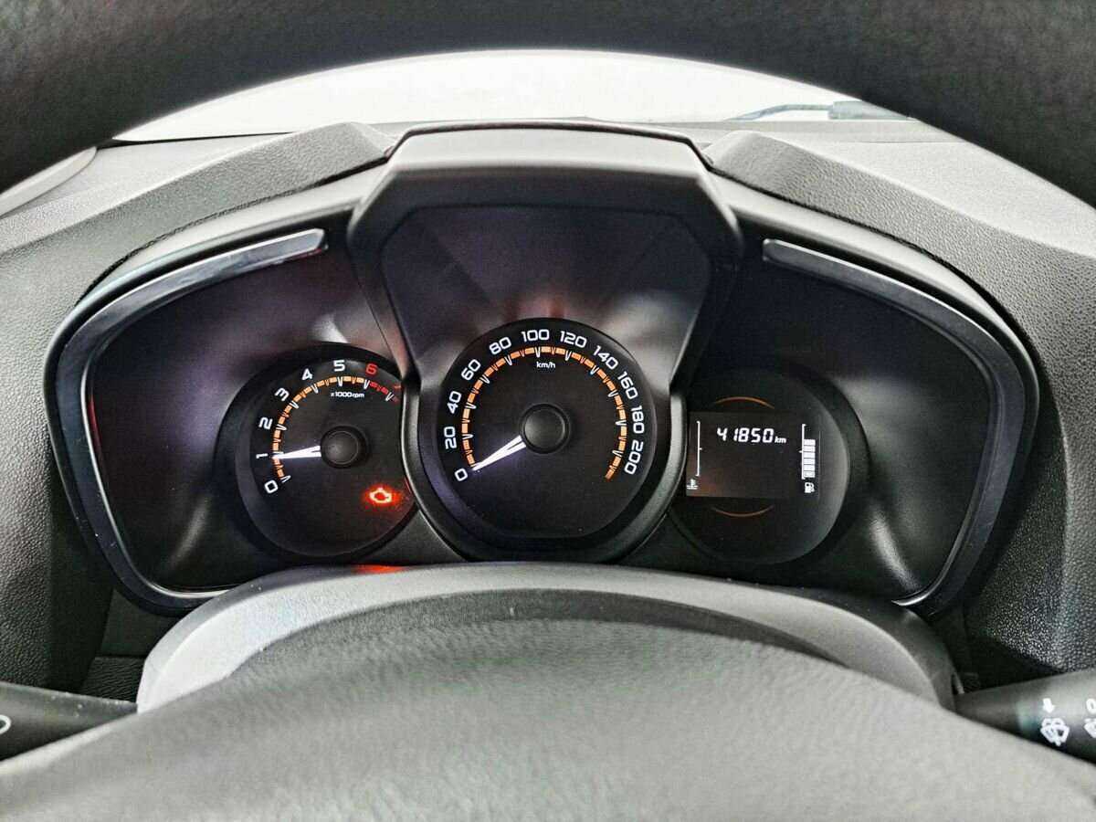 Lada (ВАЗ) XRAY с пробегом — 2019 год. Фото: #10