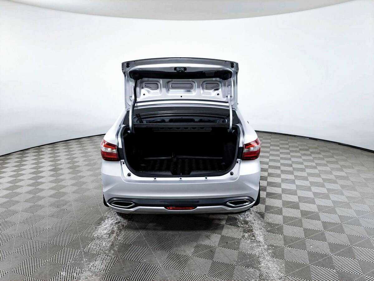 Lada (ВАЗ) Vesta с пробегом — 2023 год. Фото: #9