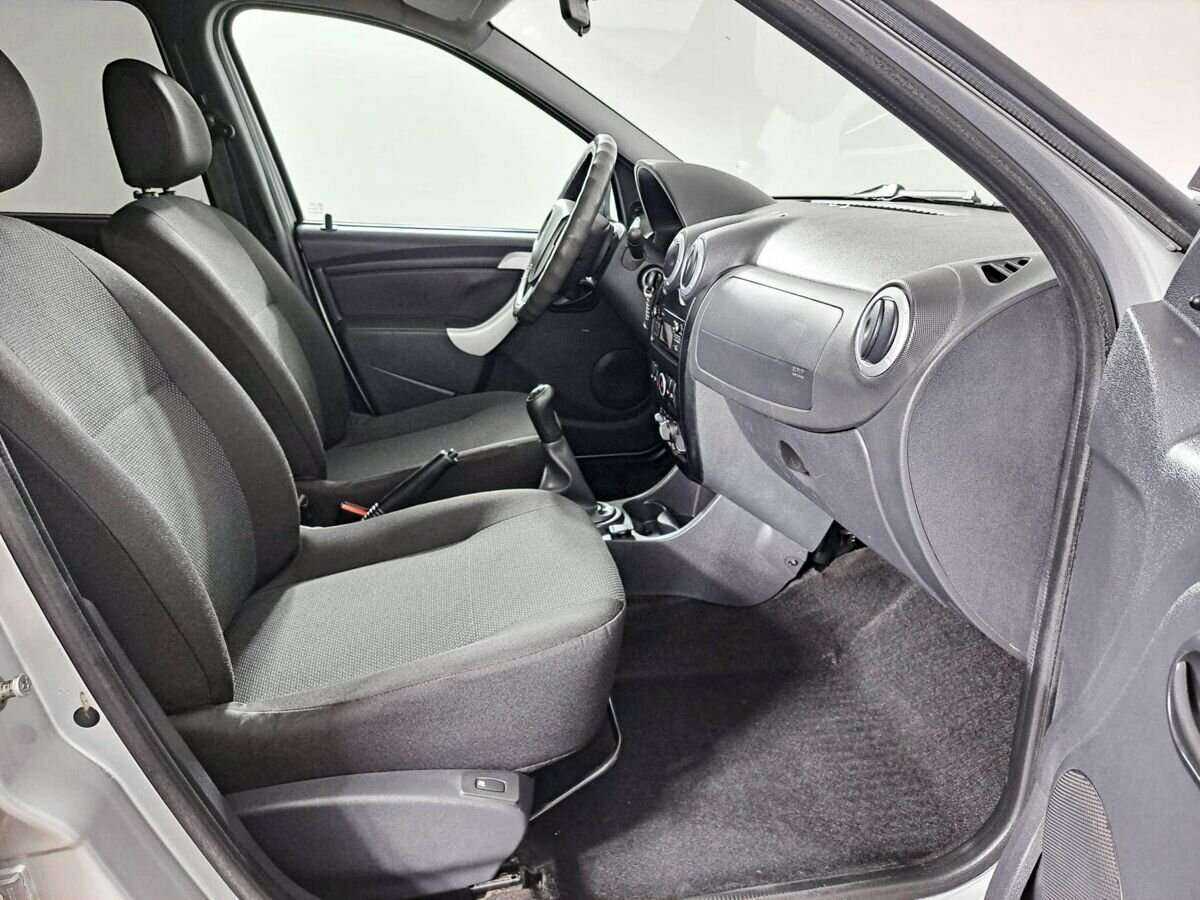 Lada (ВАЗ) Largus с пробегом — 2019 год. Фото: #8