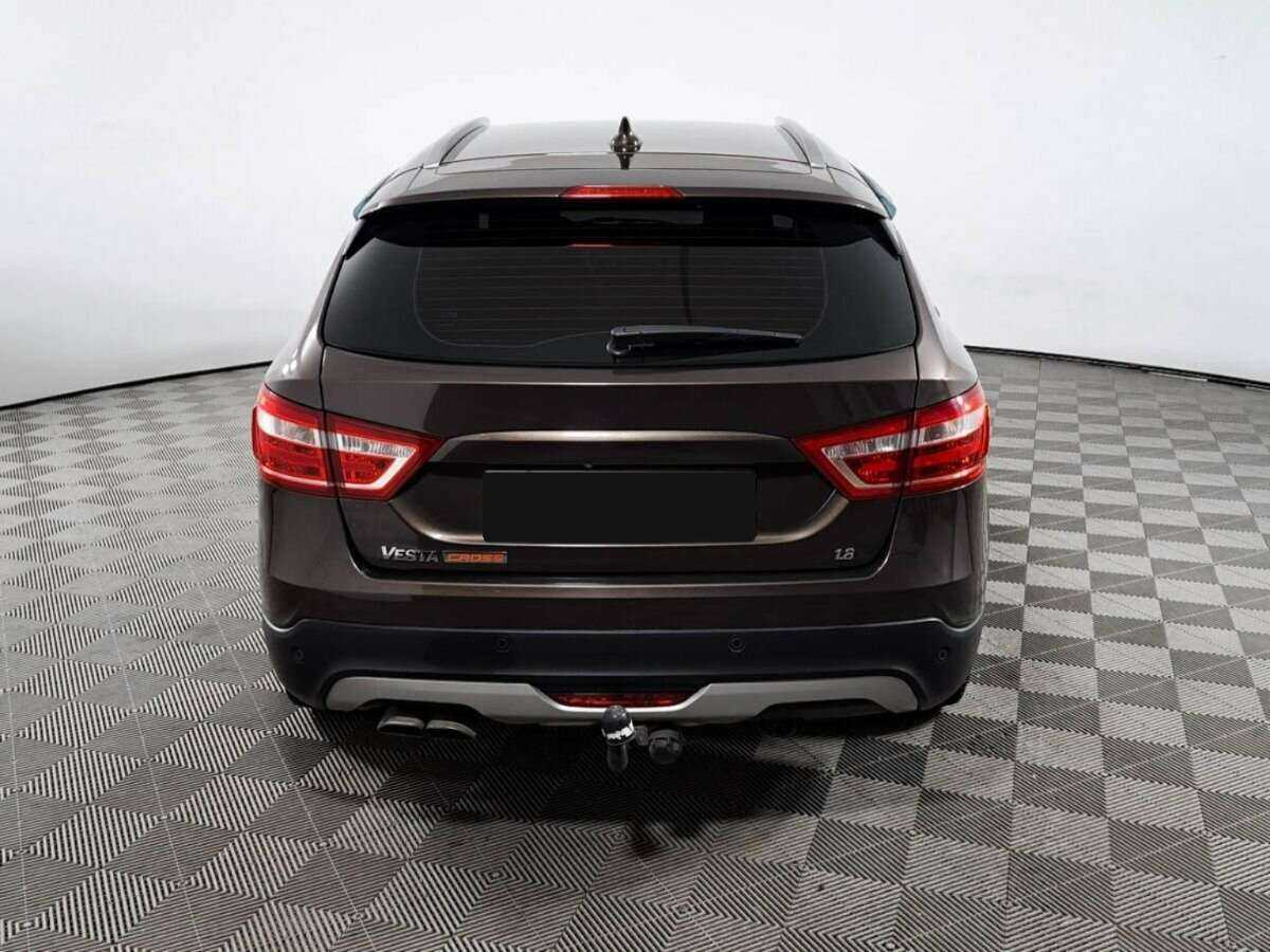 Lada (ВАЗ) Vesta с пробегом — 2017 год. Фото: #5