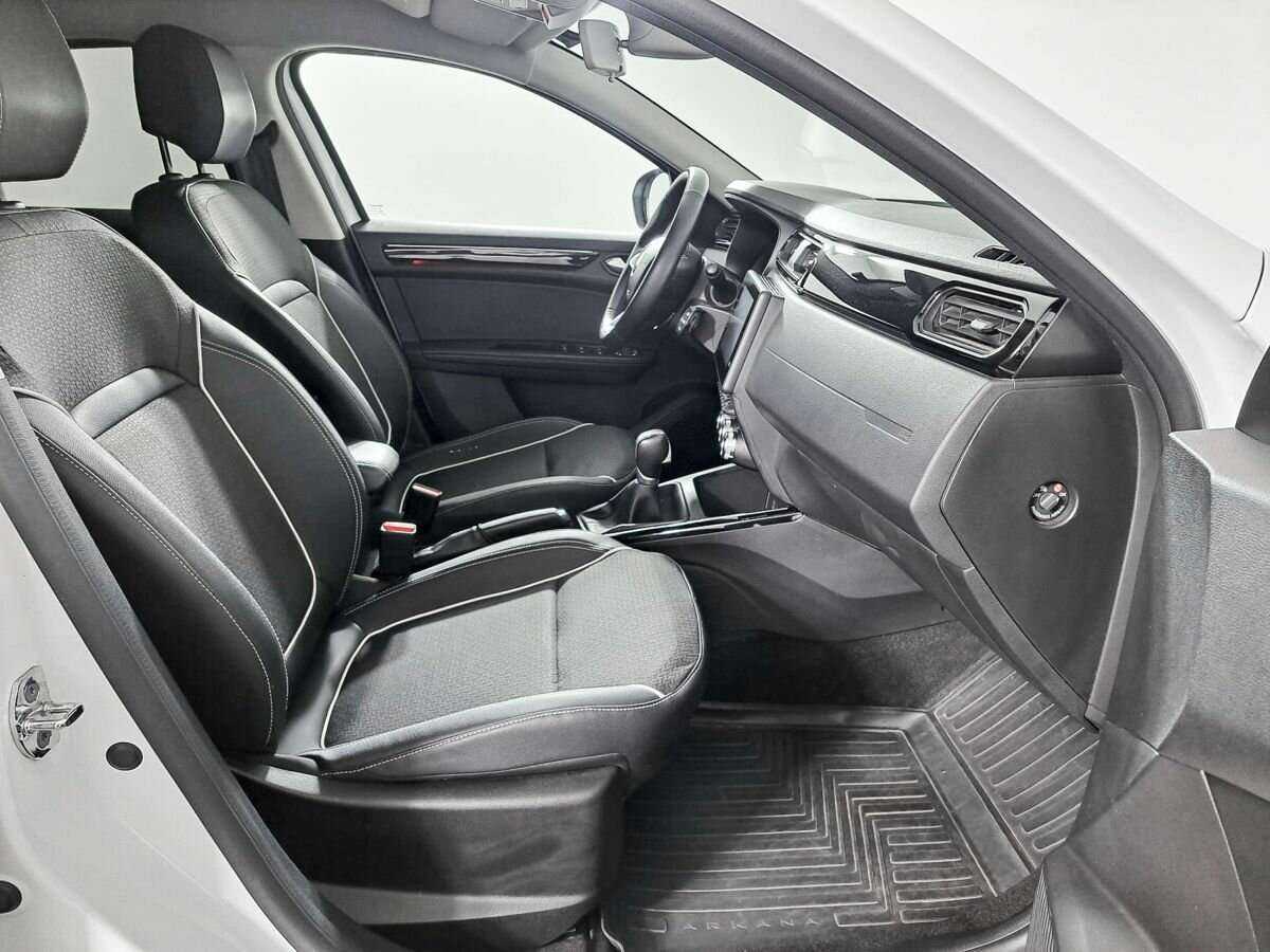 Renault Arkana с пробегом — 2019 год. Фото: #5