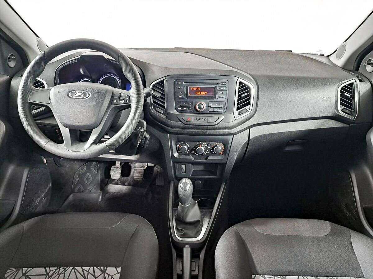 Lada (ВАЗ) XRAY с пробегом — 2016 год. Фото: #11