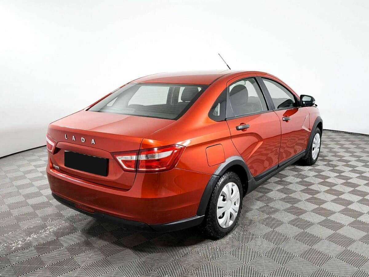 Lada (ВАЗ) Vesta с пробегом — 2018 год. Фото: #4