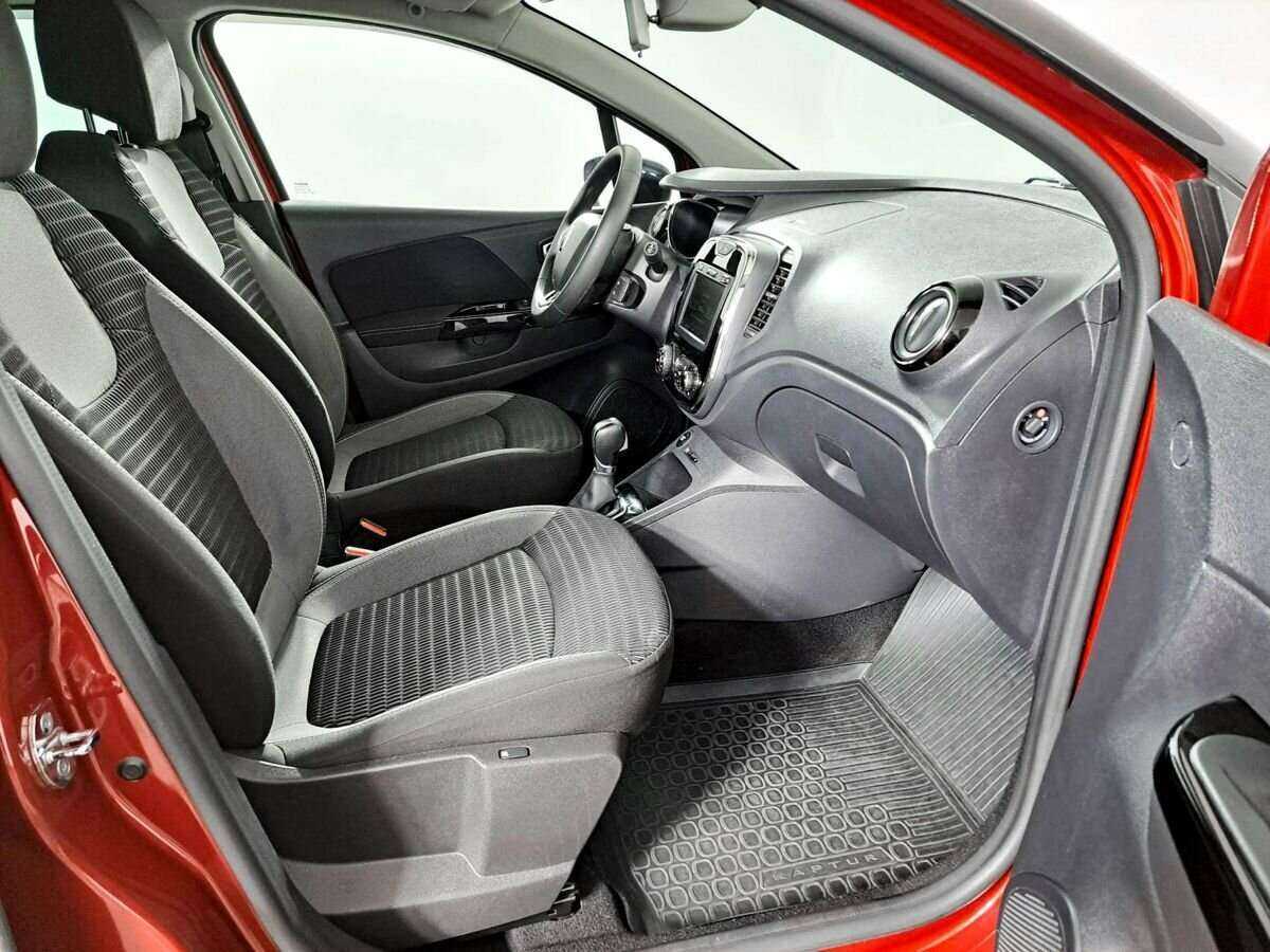 Renault Kaptur с пробегом — 2019 год. Фото: #8