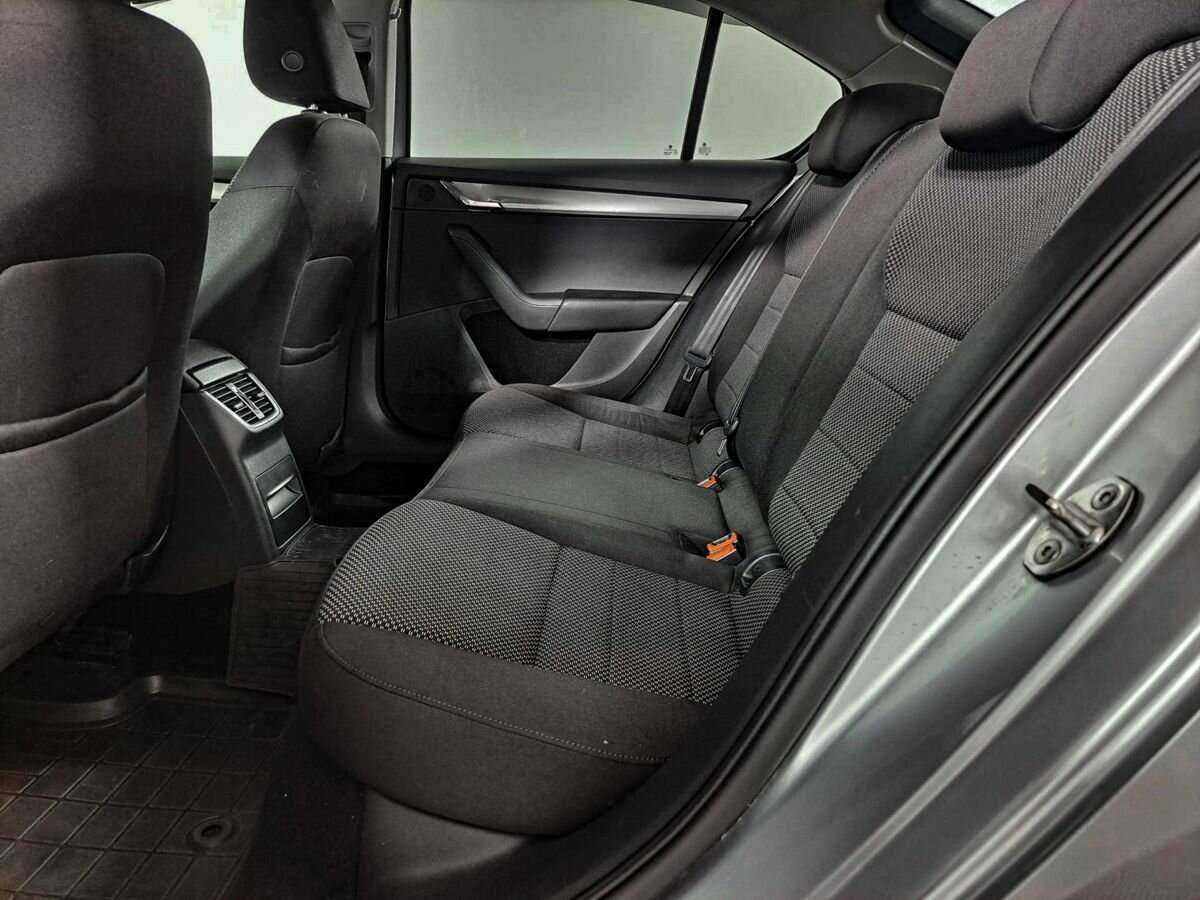 Skoda Octavia с пробегом — 2016 год. Фото: #8
