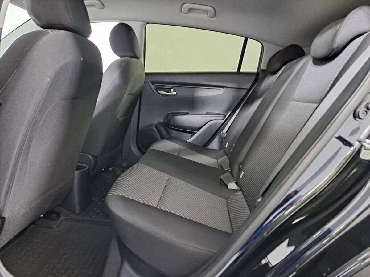 Kia Rio с пробегом — 2019 год. Фото: #9