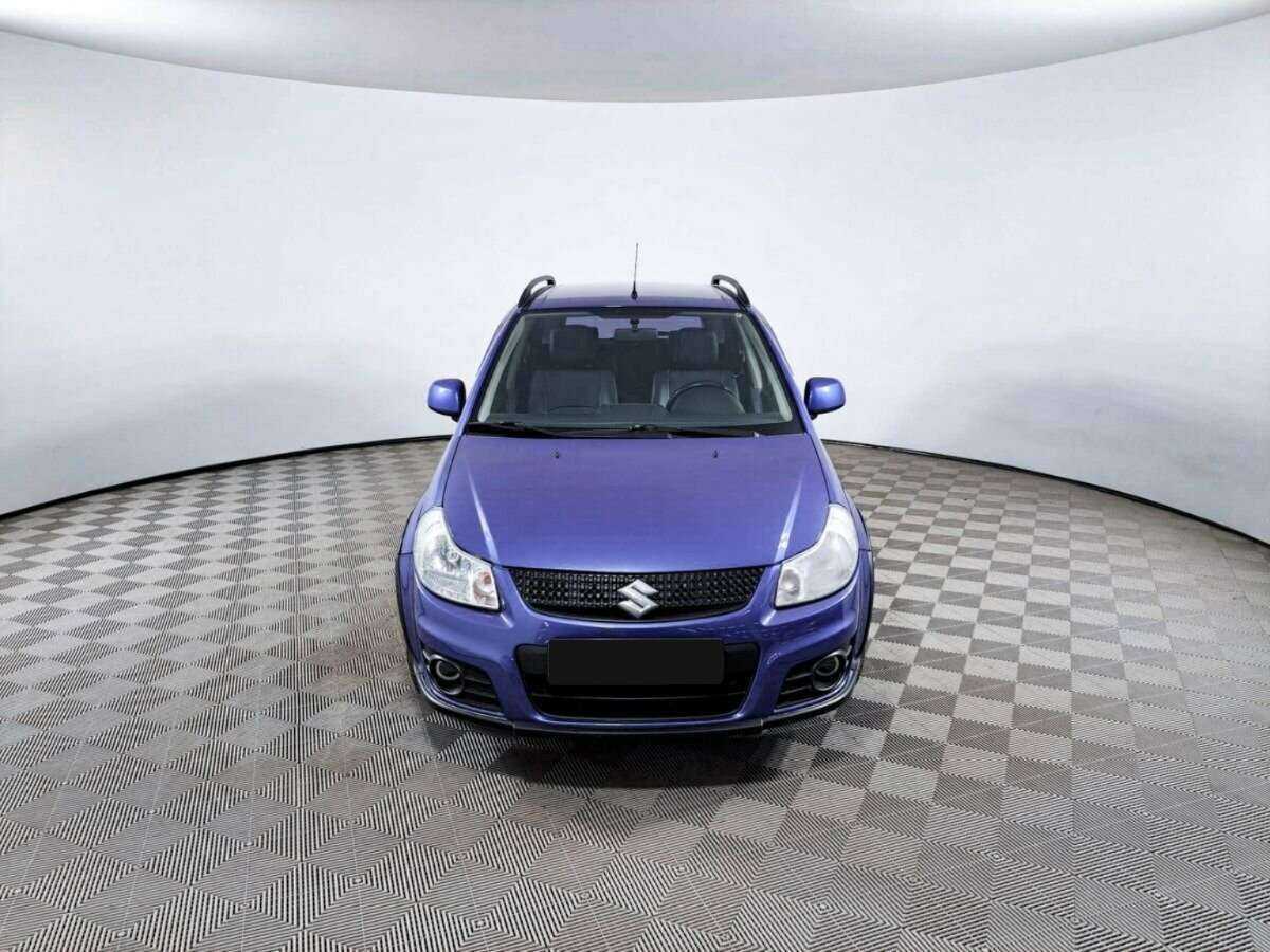 Suzuki SX4 с пробегом — 2012 год. Фото: #1