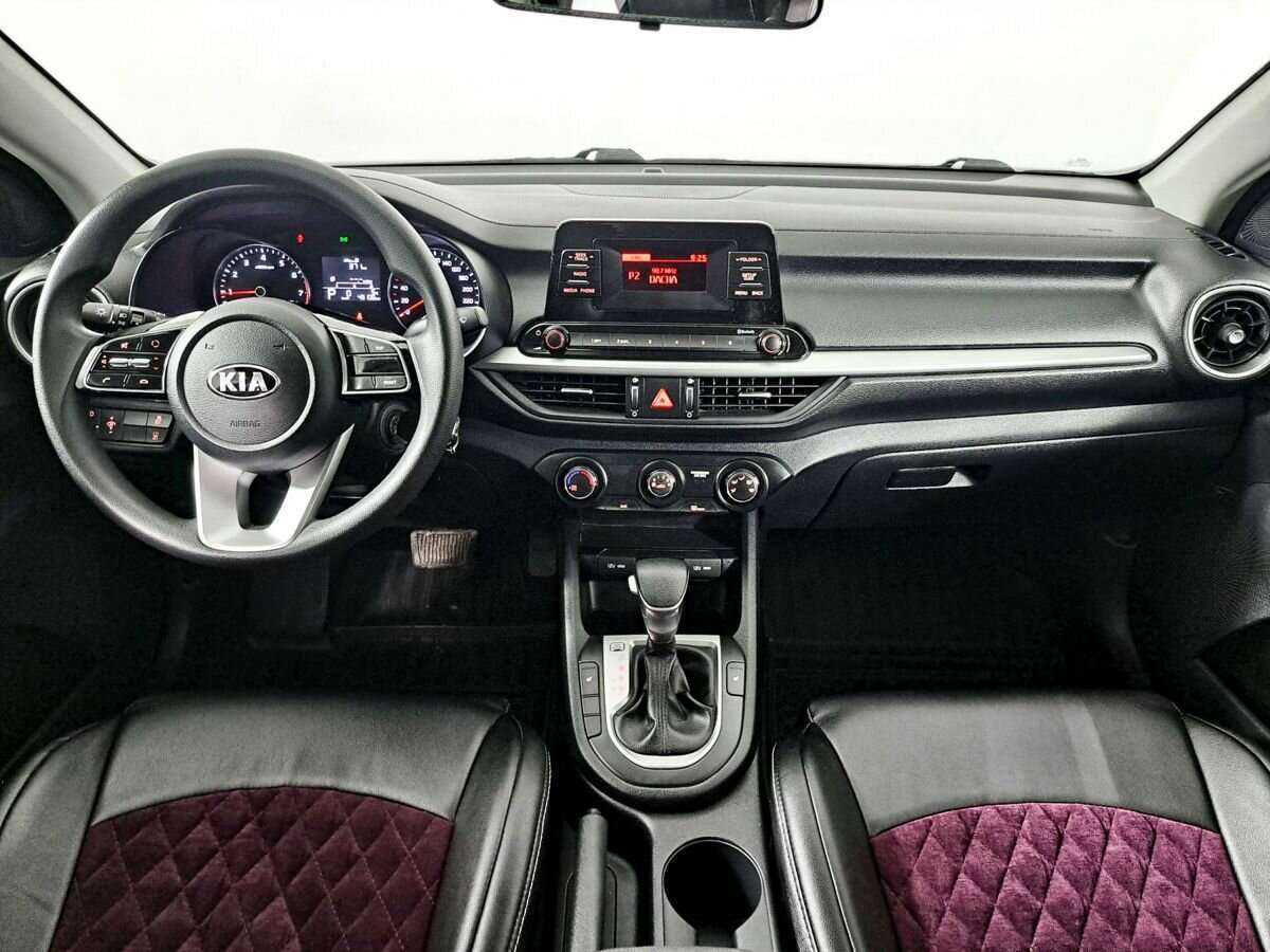 Kia Cerato с пробегом — 2018 год. Фото: #11