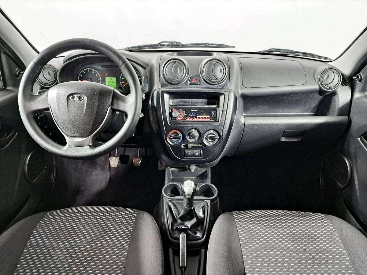 Lada (ВАЗ) Granta с пробегом — 2018 год. Фото: #11