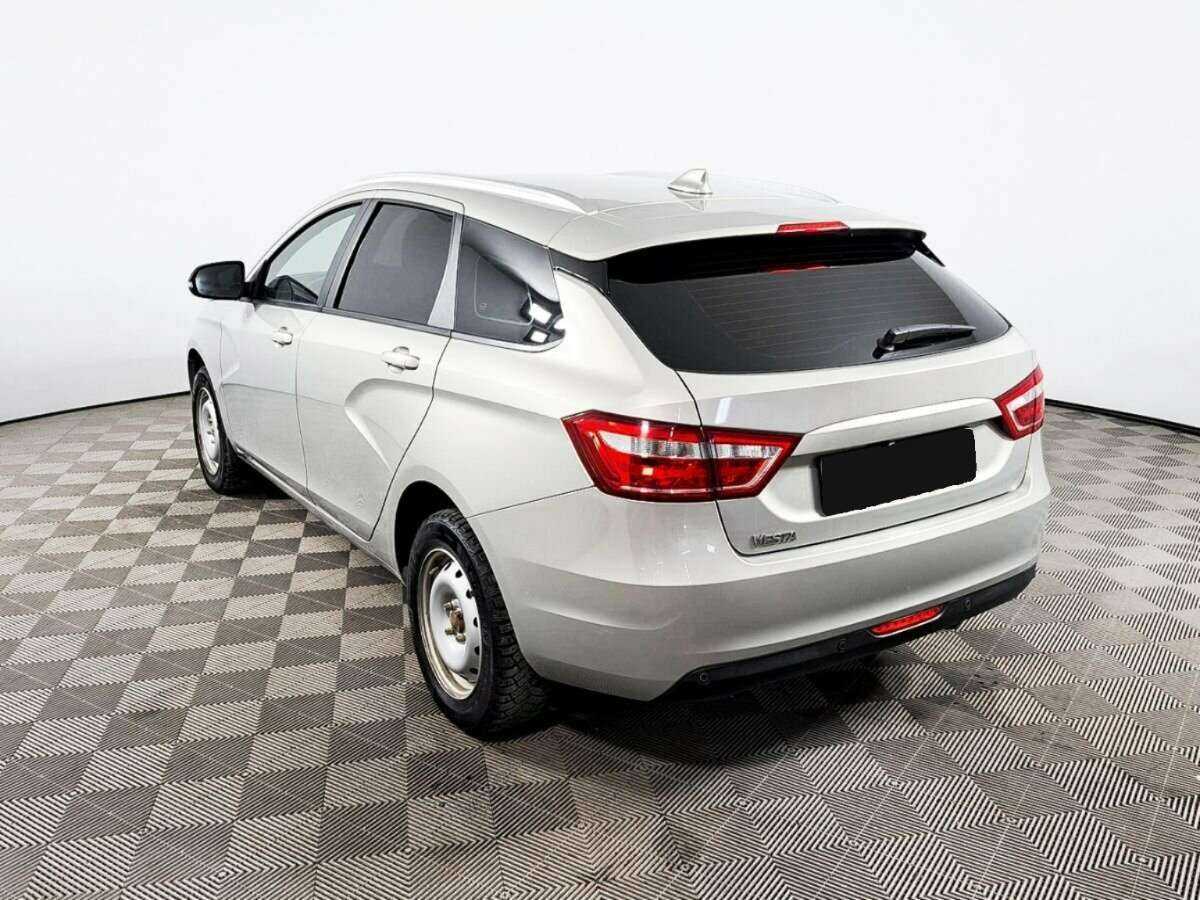 Lada (ВАЗ) Vesta с пробегом — 2019 год. Фото: #4