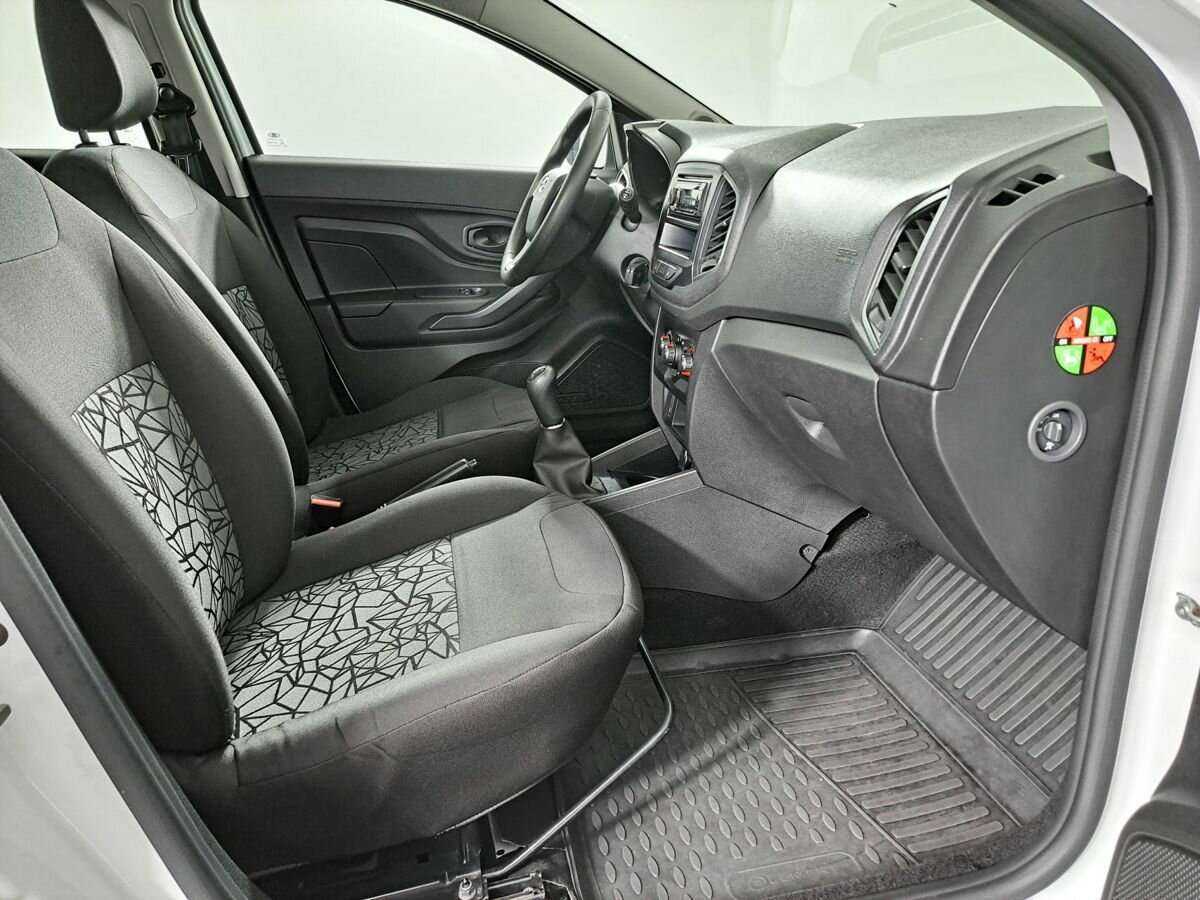 Lada (ВАЗ) XRAY с пробегом — 2019 год. Фото: #8