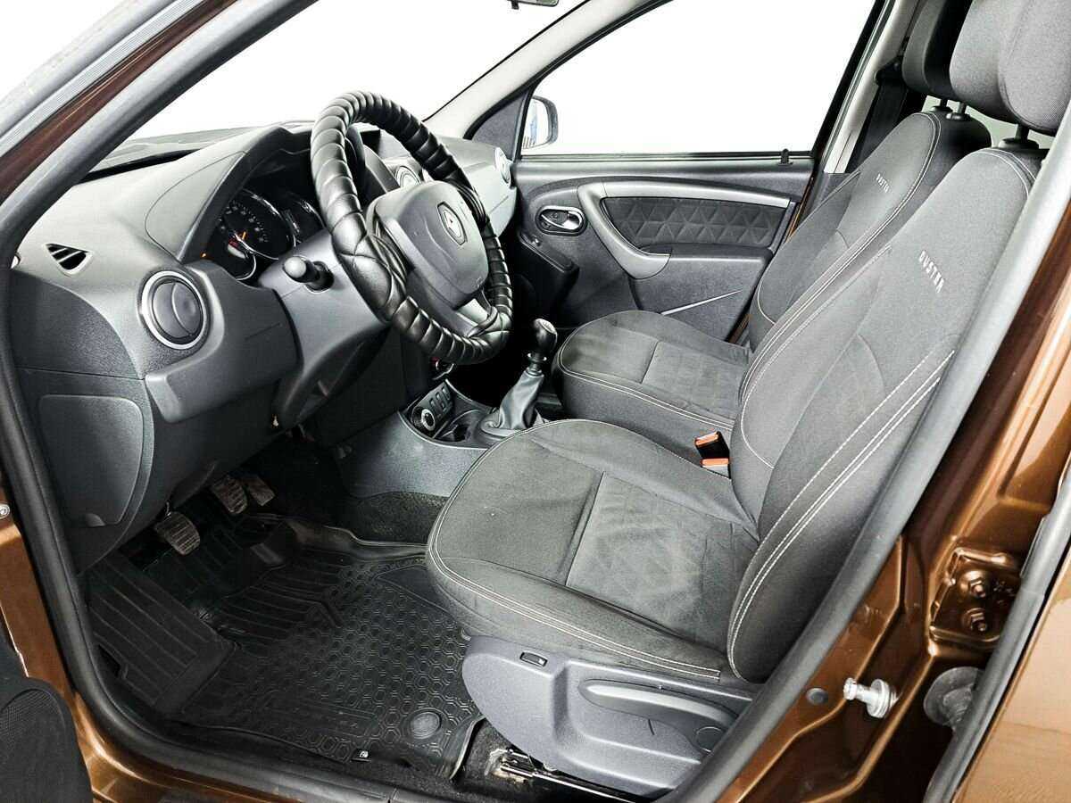 Renault Duster с пробегом — 2015 год. Фото: #10