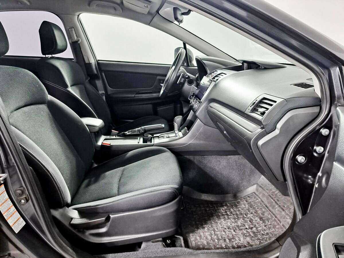 Subaru XV с пробегом — 2014 год. Фото: #6