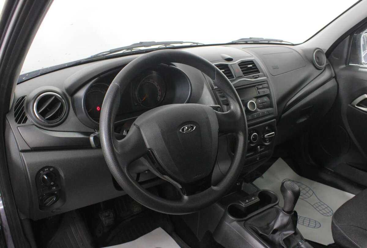 Lada (ВАЗ) Granta с пробегом — 2022 год. Фото: #12