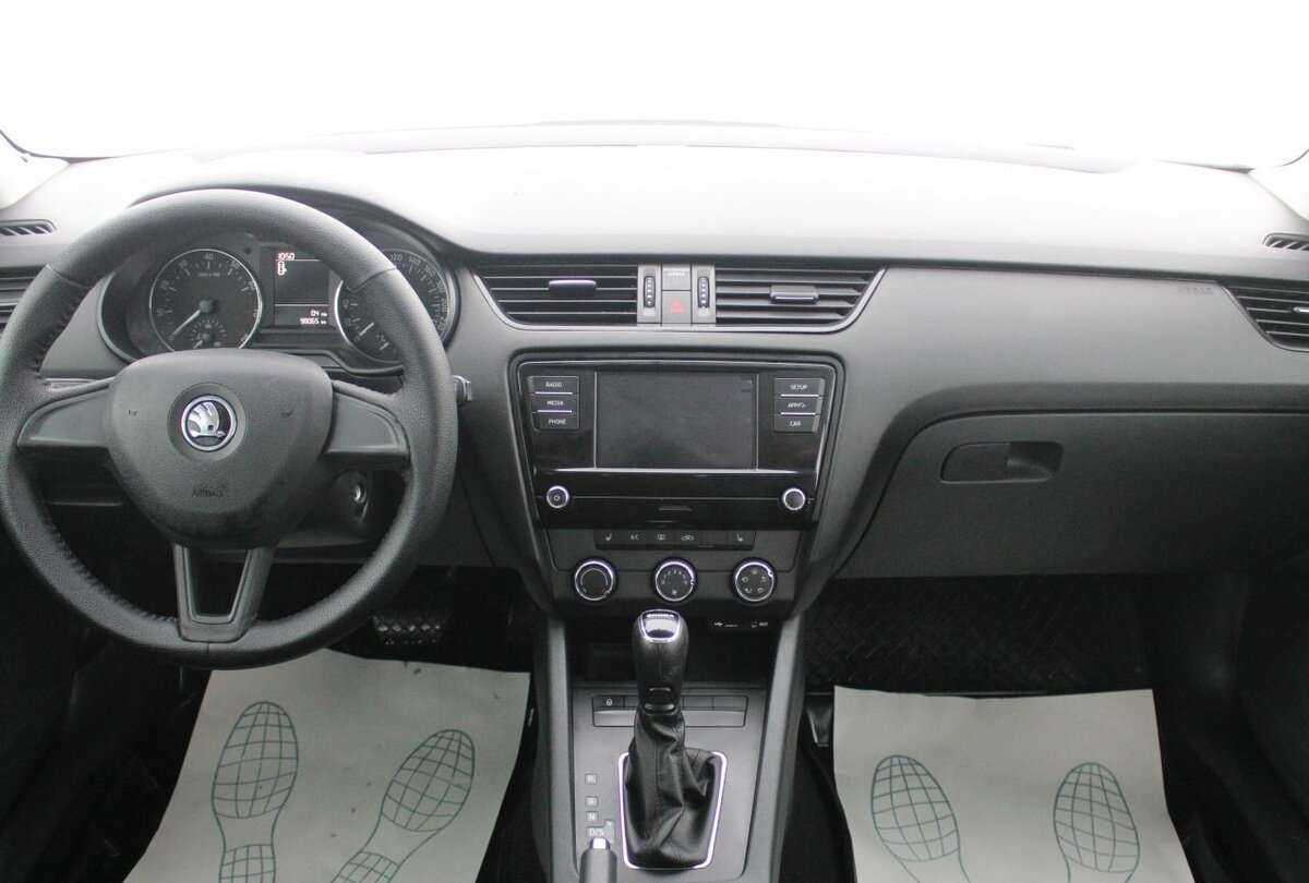 Skoda Octavia с пробегом — 2017 год. Фото: #10