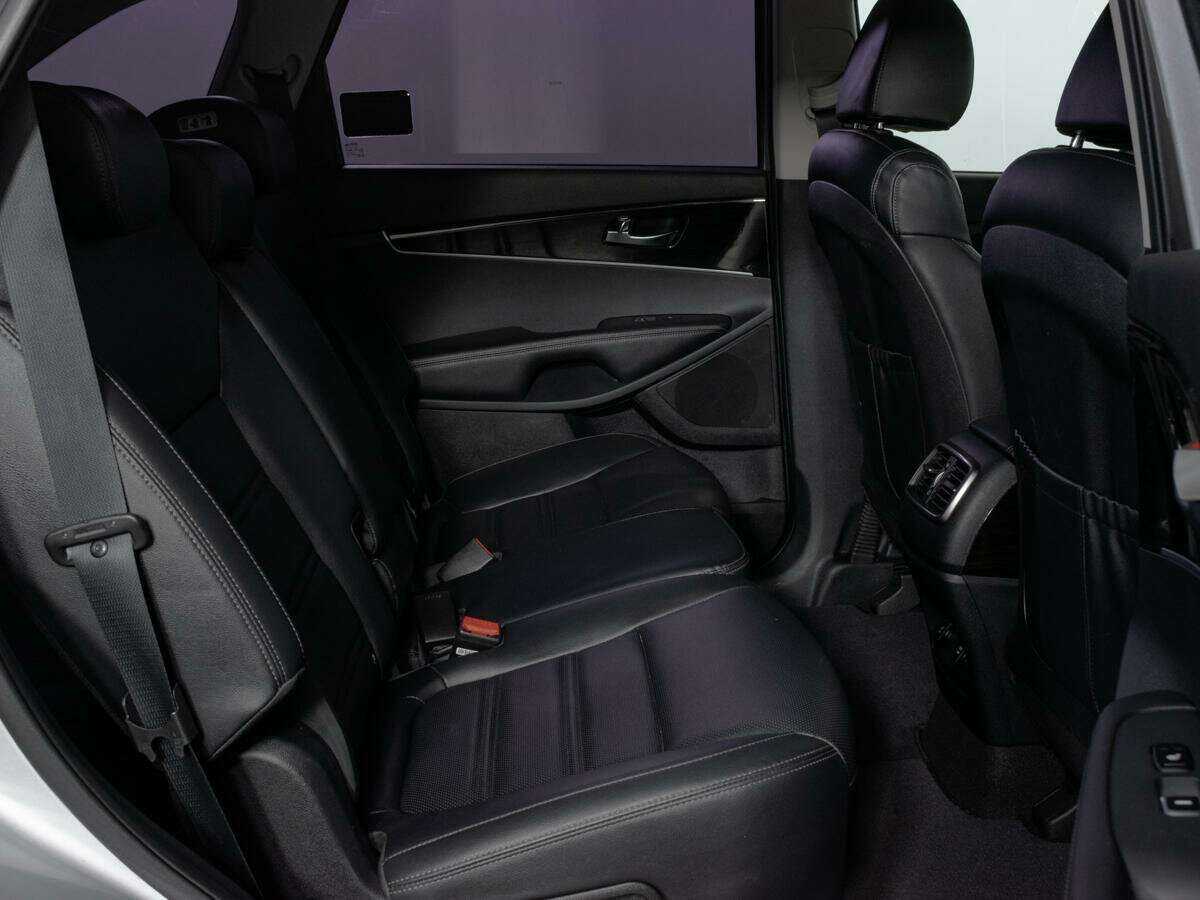 Kia Sorento с пробегом — 2019 год. Фото: #12