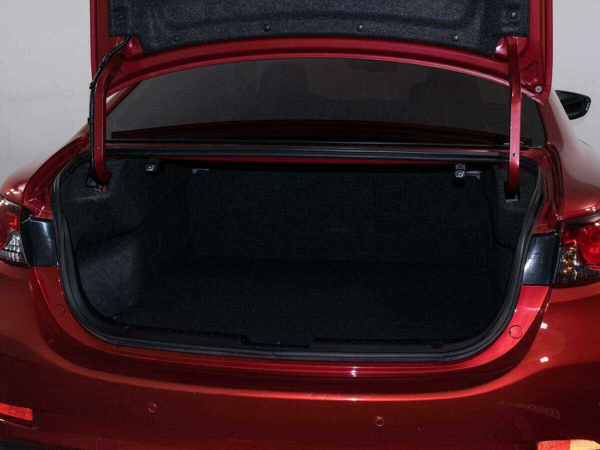 Mazda 6 с пробегом — 2014 год. Фото: #8