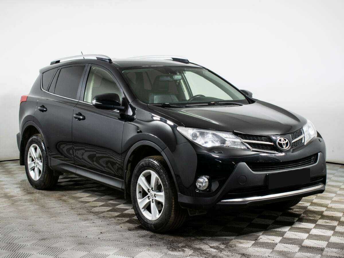 Toyota RAV4 с пробегом — 2013 год. Фото: #2