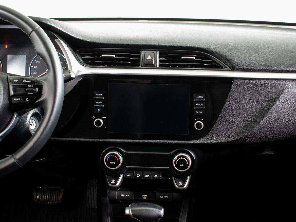 Kia Rio с пробегом — 2021 год. Фото: #7