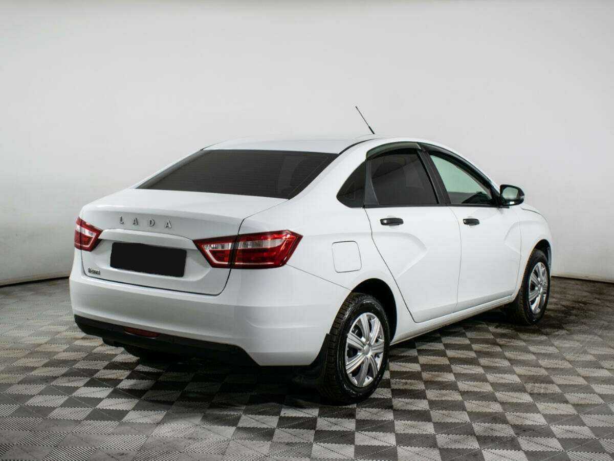 Lada (ВАЗ) Vesta с пробегом — 2021 год. Фото: #4