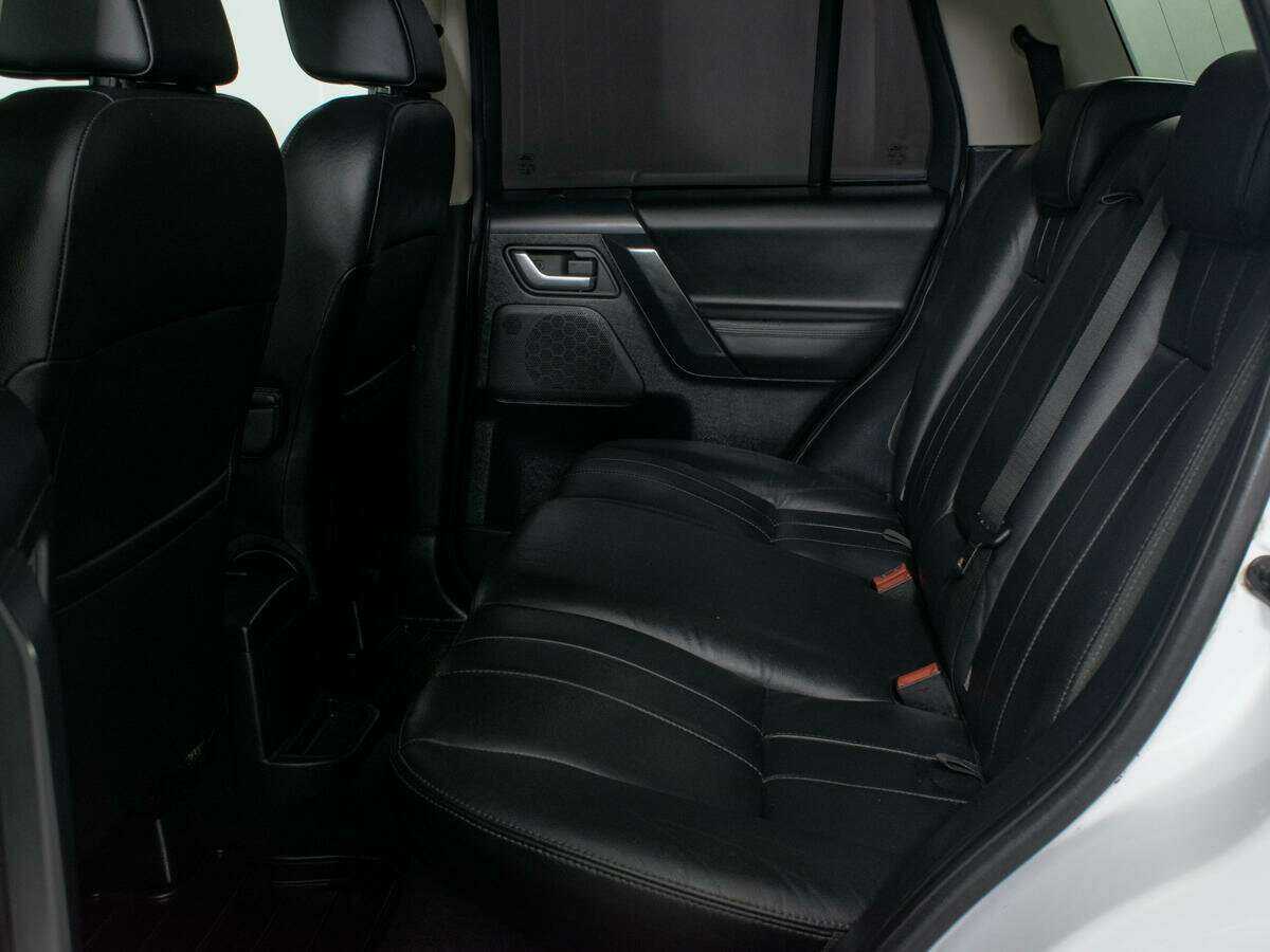 Land Rover Freelander с пробегом — 2014 год. Фото: #10