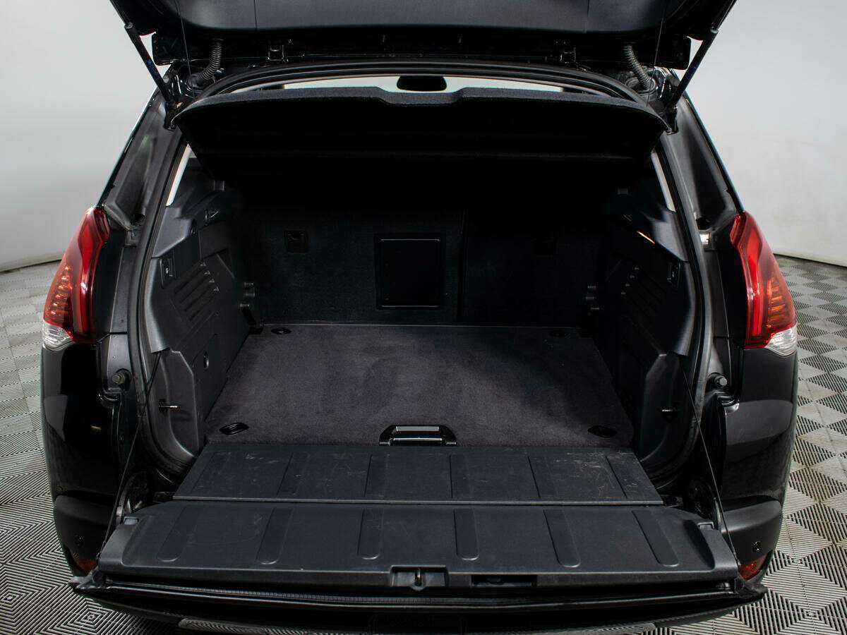 Peugeot 3008 с пробегом — 2014 год. Фото: #13