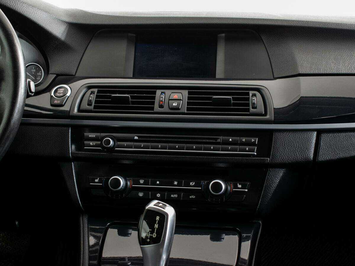 BMW 5 серии с пробегом — 2012 год. Фото: #10