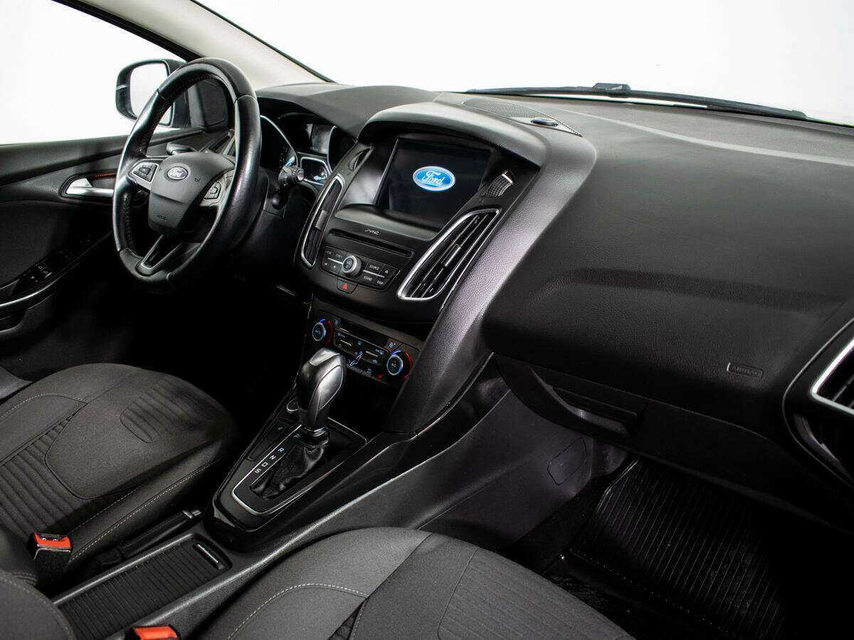 Ford Focus с пробегом — 2017 год. Фото: #6