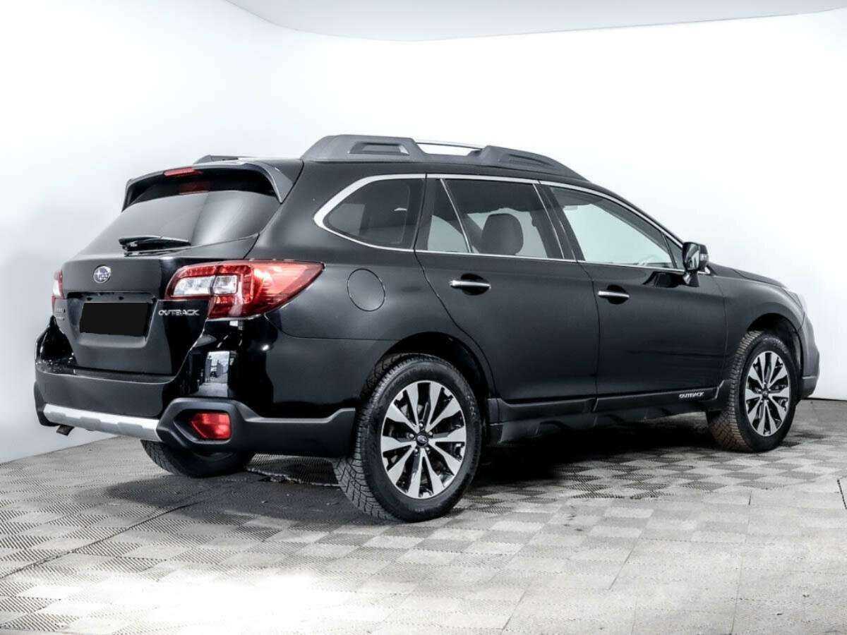 Subaru Outback с пробегом — 2017 год. Фото: #3