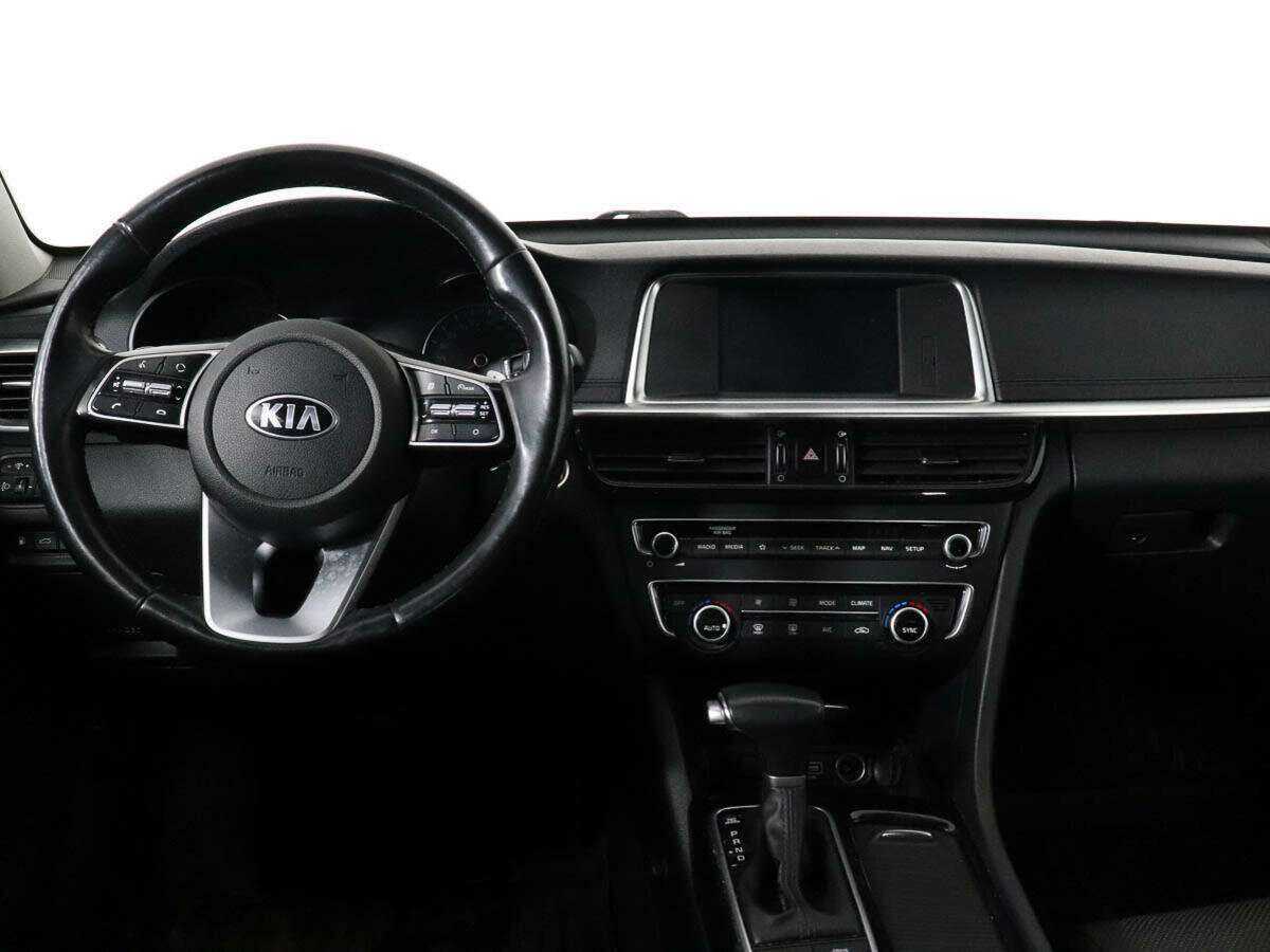 Kia Optima с пробегом — 2018 год. Фото: #9