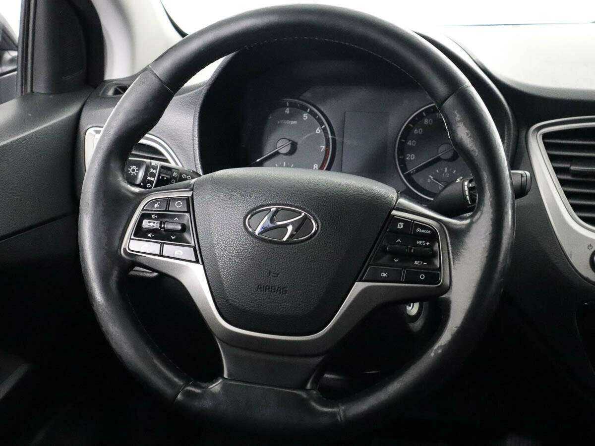 Hyundai Solaris с пробегом — 2019 год. Фото: #12