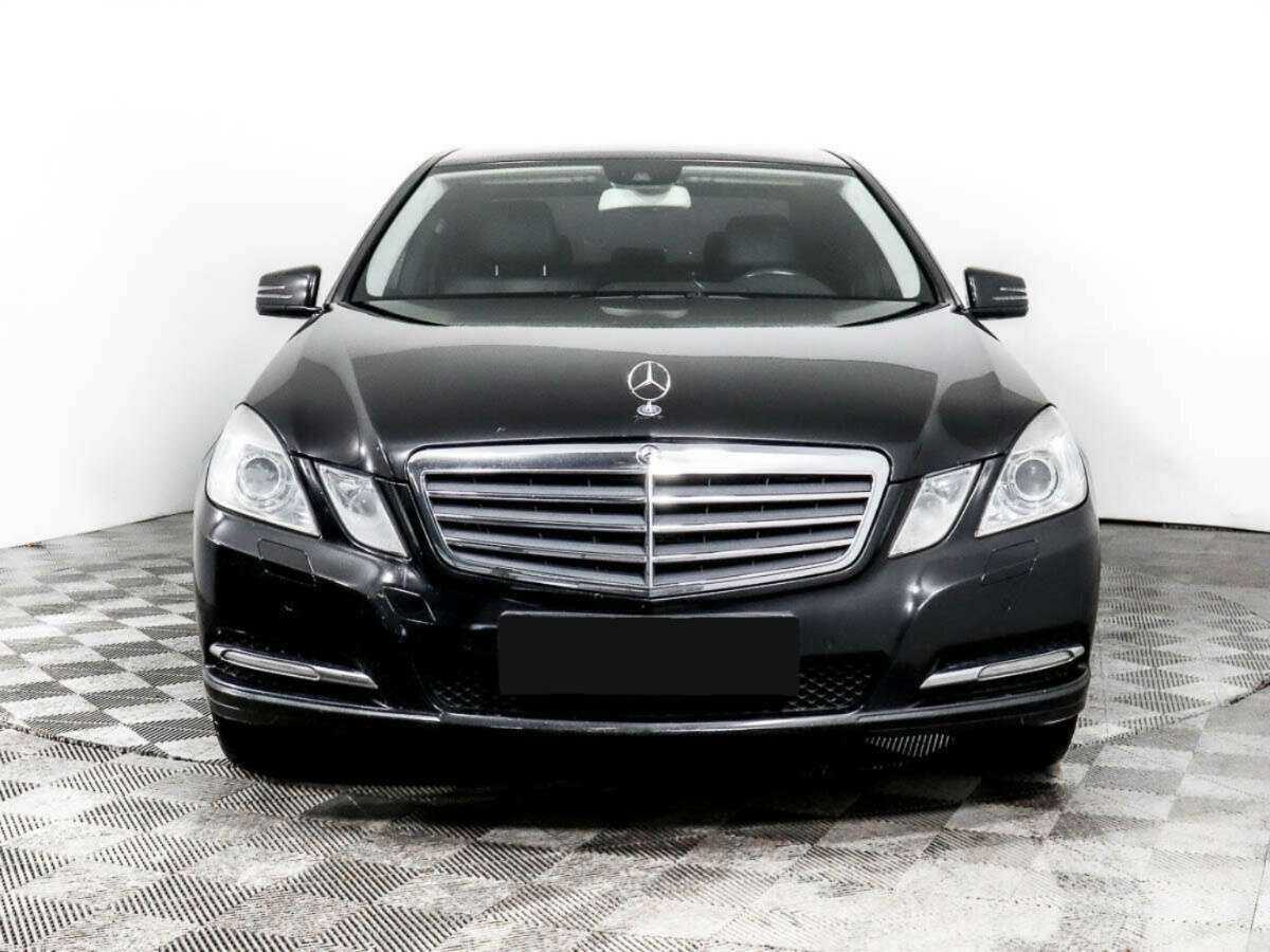 Mercedes-Benz E-Класс с пробегом — 2012 год. Фото: #1
