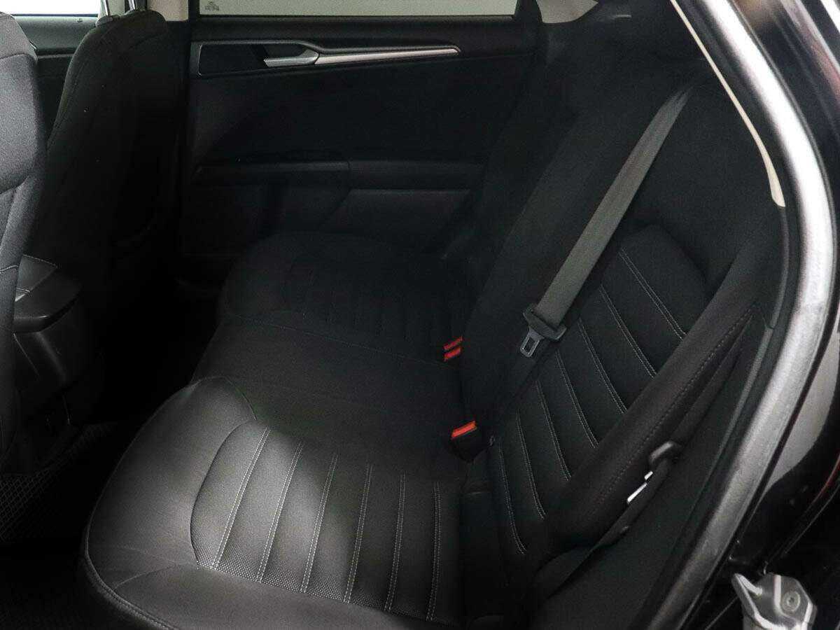 Ford Mondeo с пробегом — 2015 год. Фото: #6