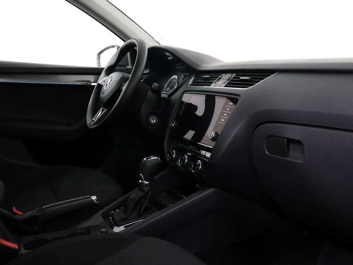 Skoda Octavia с пробегом — 2017 год. Фото: #5