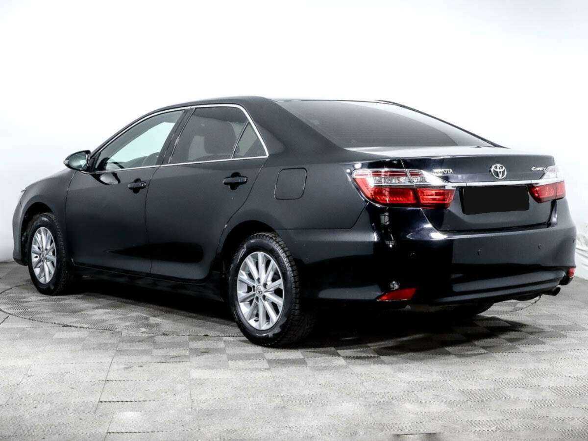 Toyota Camry с пробегом — 2015 год. Фото: #5