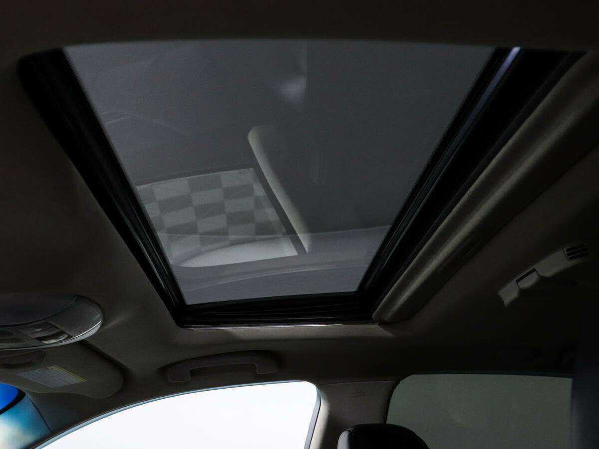 Infiniti Q70 с пробегом — 2014 год. Фото: #9