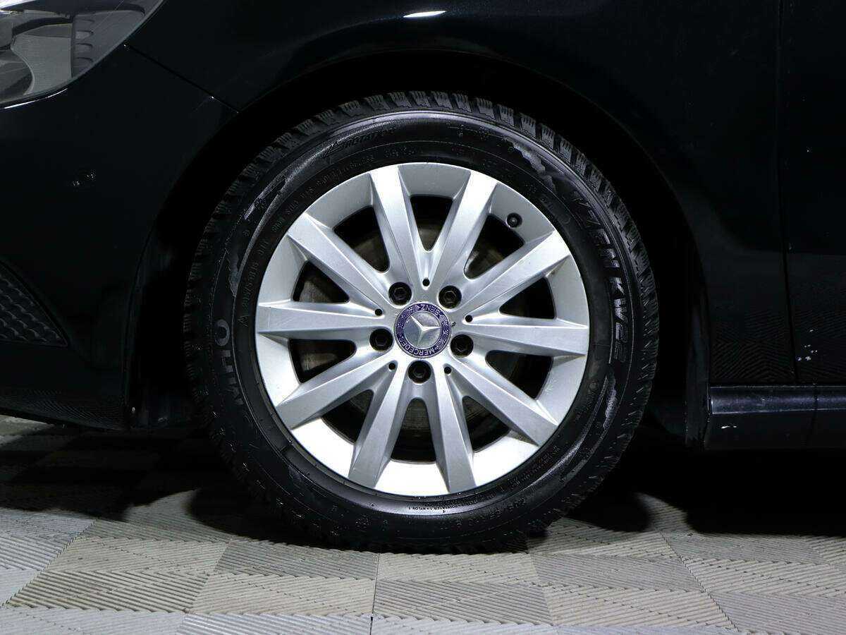 Mercedes-Benz A-Класс с пробегом — 2013 год. Фото: #13