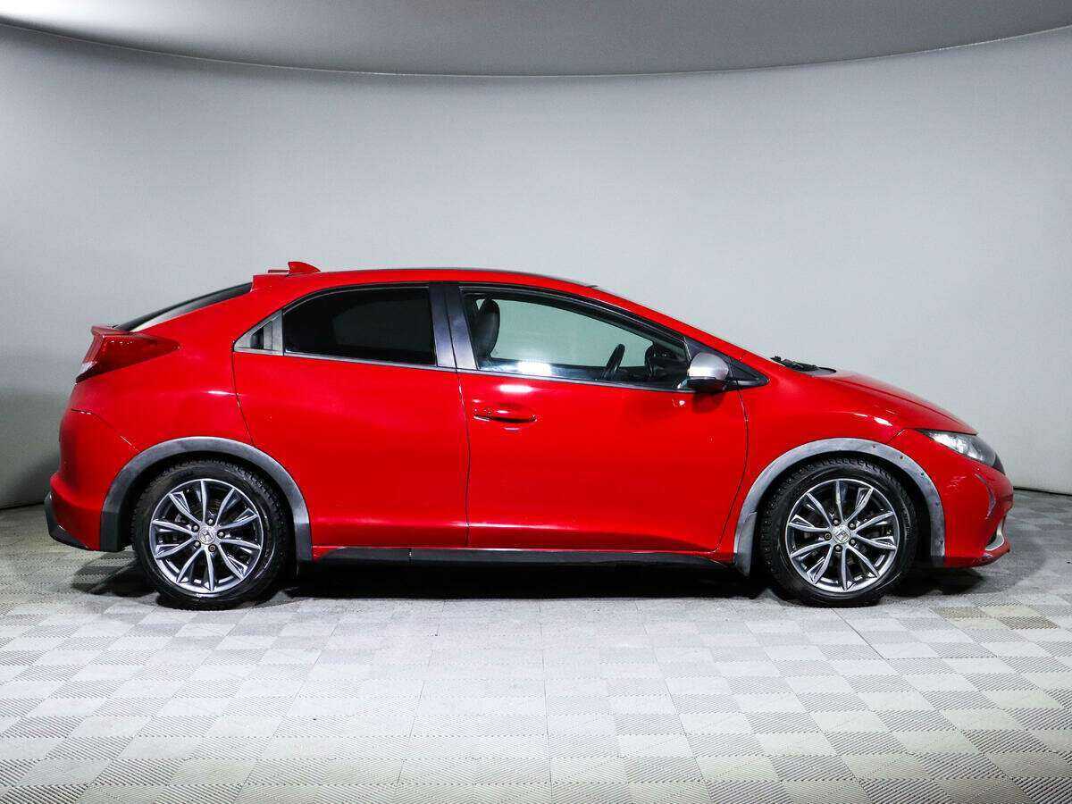 Honda Civic с пробегом — 2012 год. Фото: #3