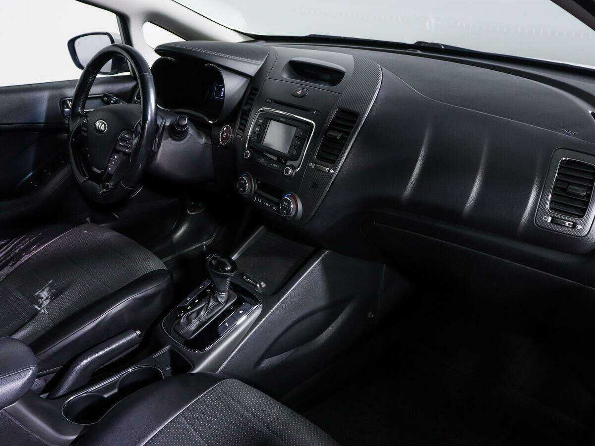Kia Cerato с пробегом — 2018 год. Фото: #8