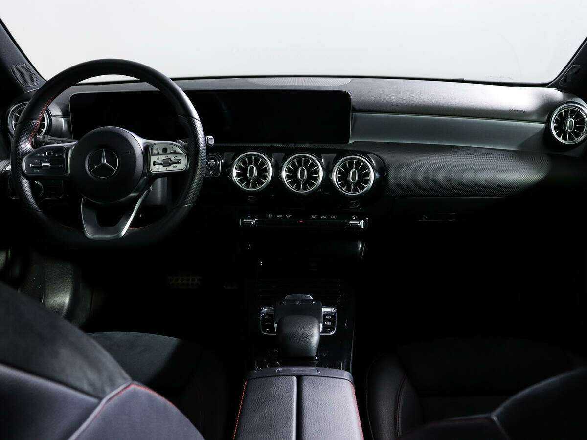 Mercedes-Benz A-Класс с пробегом — 2019 год. Фото: #11