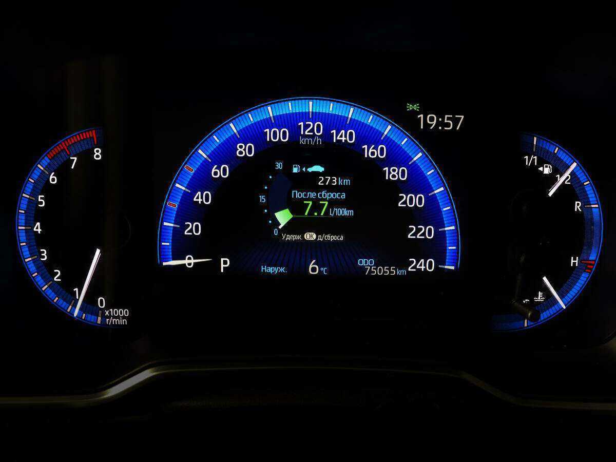 Toyota Corolla с пробегом — 2019 год. Фото: #7